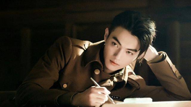 许凯 2许凯是一位中国男演员，关于他的信息如下