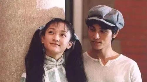 22张图记录月亮“变脸”全过程揭秘月亮的变脸全过程，22张图记录月亮的神奇变化